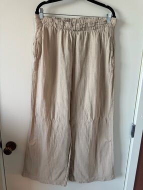 GAP Cream Elastic Waist Casual Pants